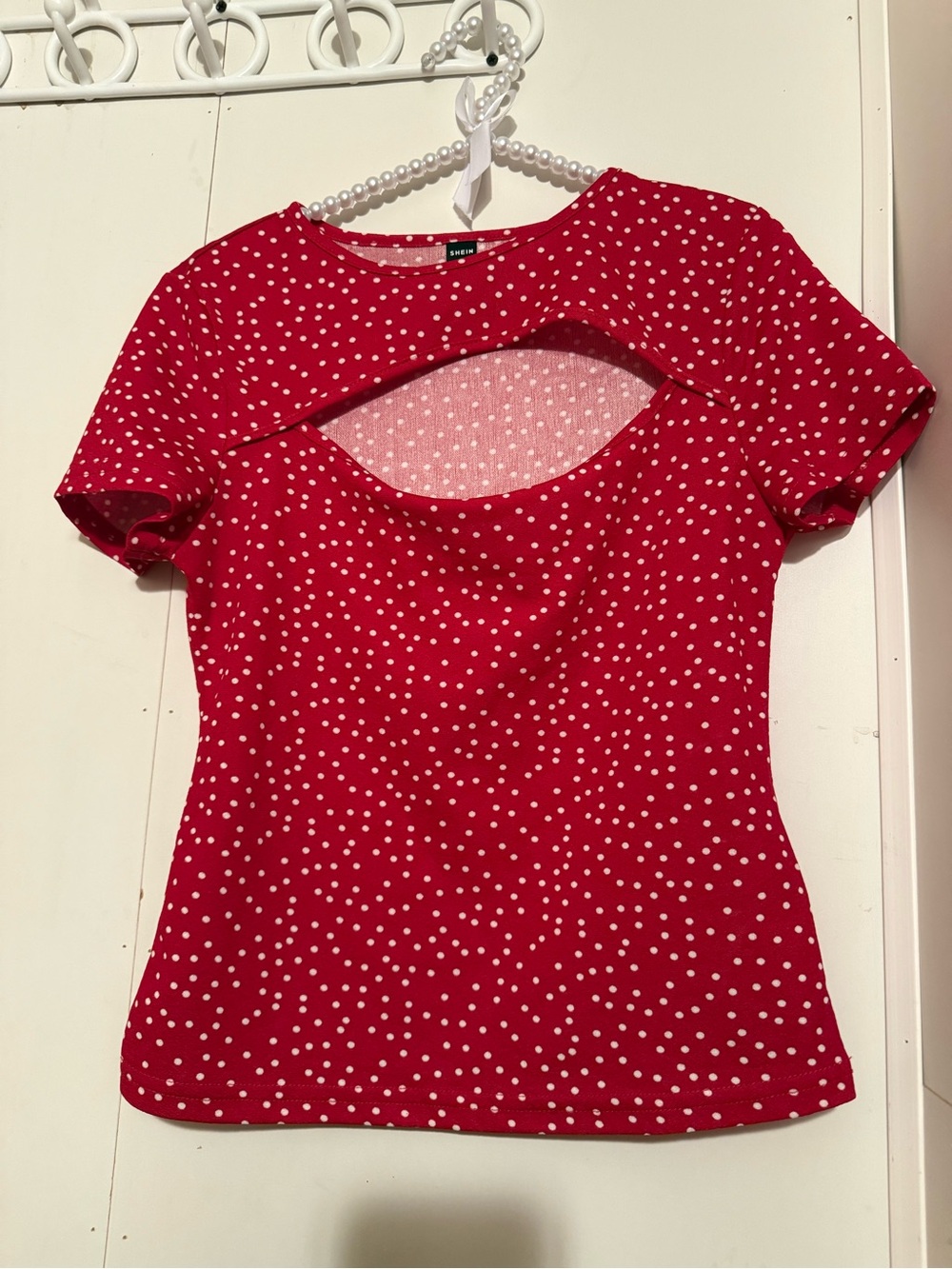 Red Polka Dot Cutout Short-Sleeve Top Shein